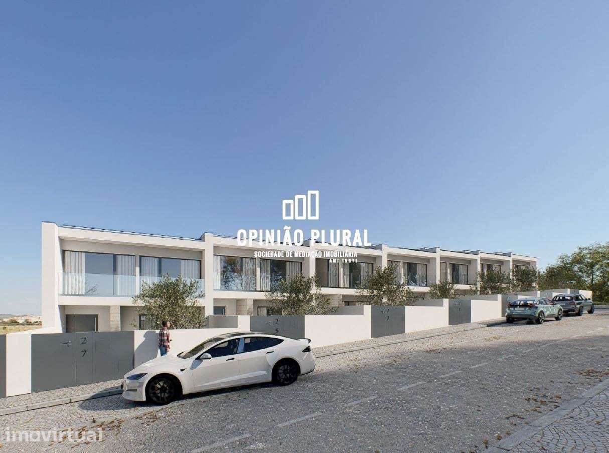 Elegância e Conforto: Moradia T3 nas Casas das Oliveiras - Grande imagem: 2/16