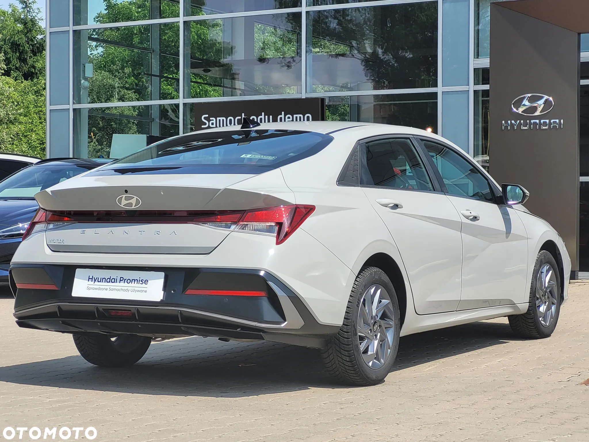 Hyundai Elantra 1.6 Smart CVT - 5