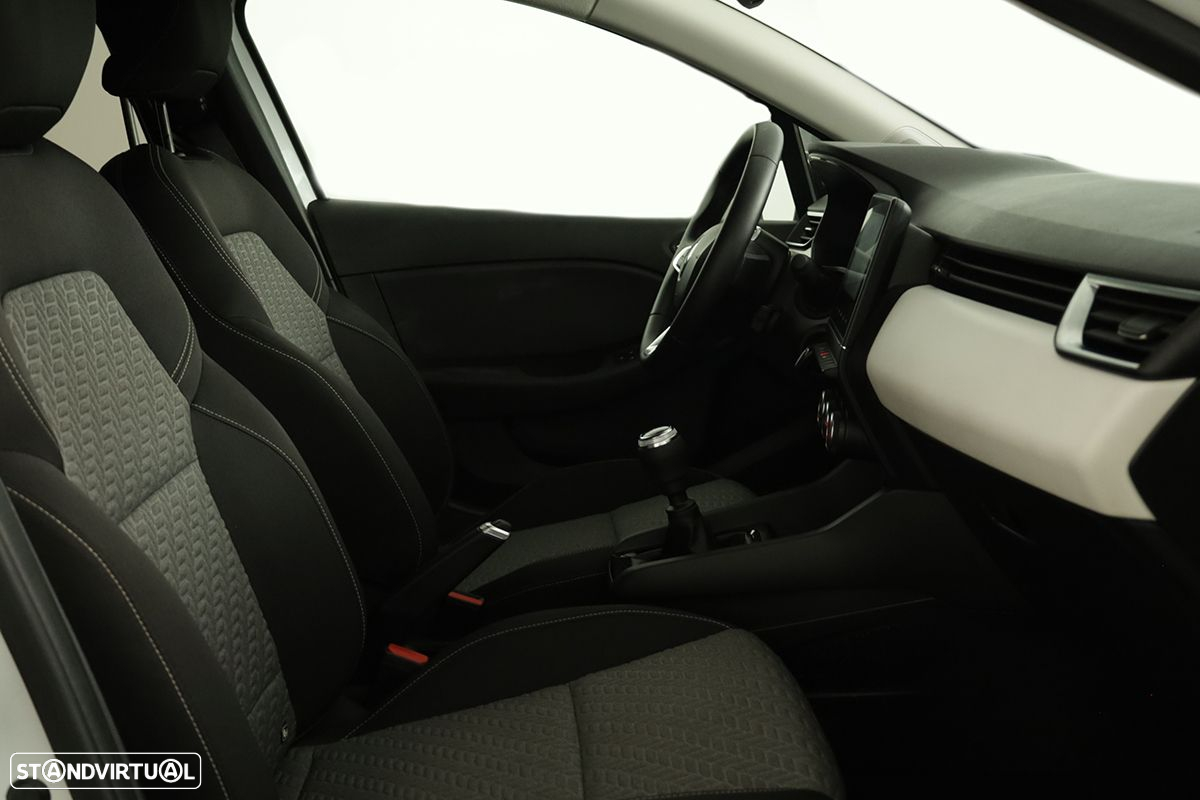 Renault Clio 1.0 TCe Evolution - 22