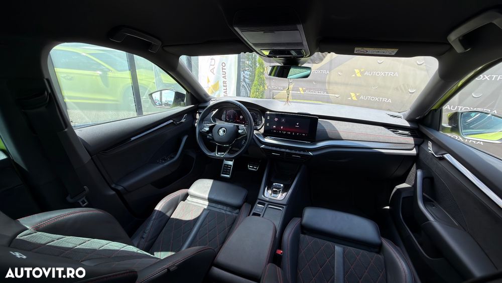 Skoda Octavia RS 2.0 TSI DSG - 8