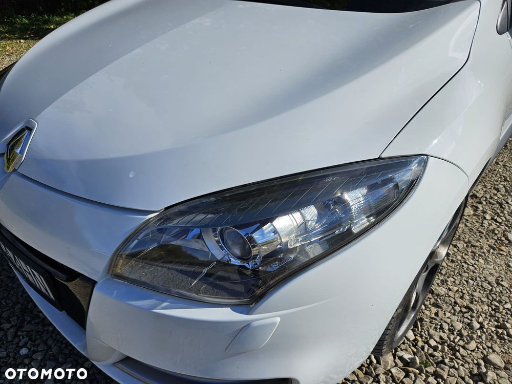 Renault Megane TCe 180 GT - 13
