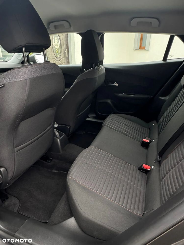 Peugeot 2008 1.2 PureTech Allure S&S EAT8 - 9