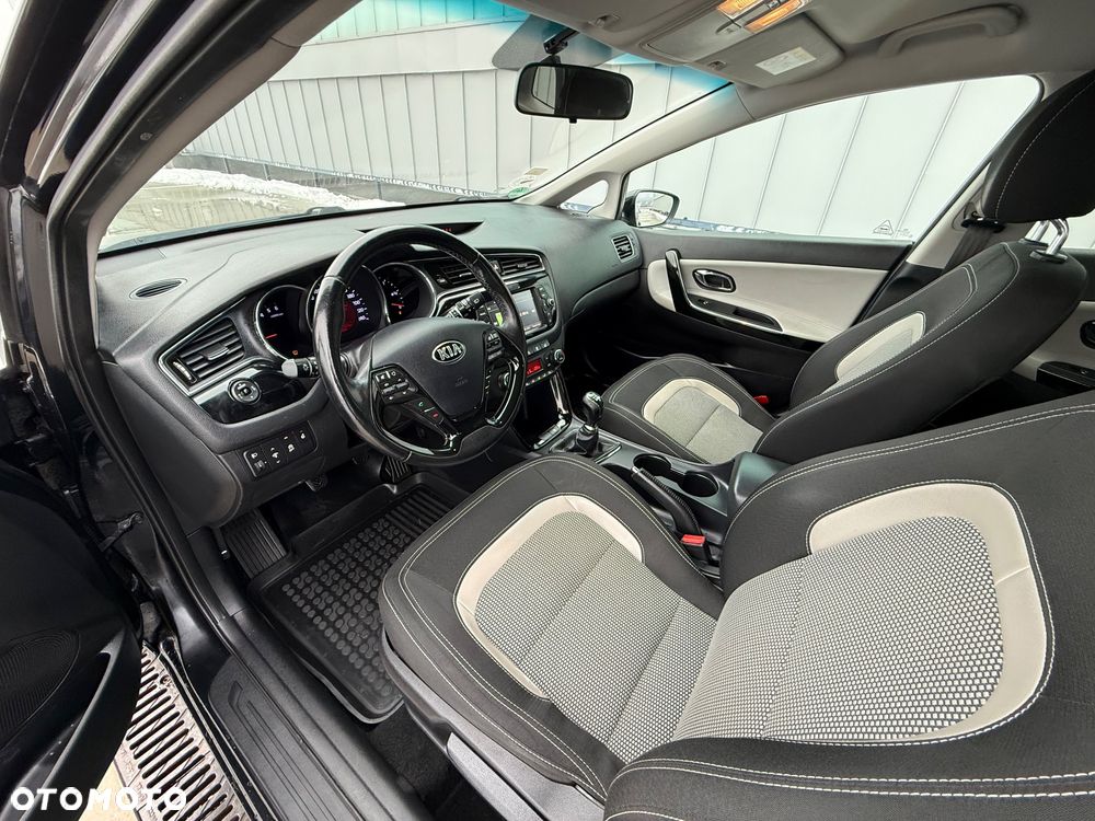 Kia Ceed 1.6 CRDi L Business Line - 11