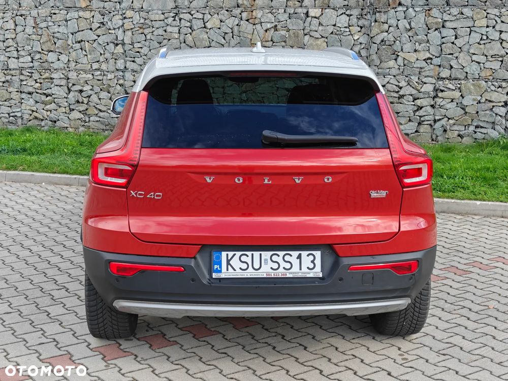 Volvo XC 40 T4 AWD Geartronic Momentum - 8