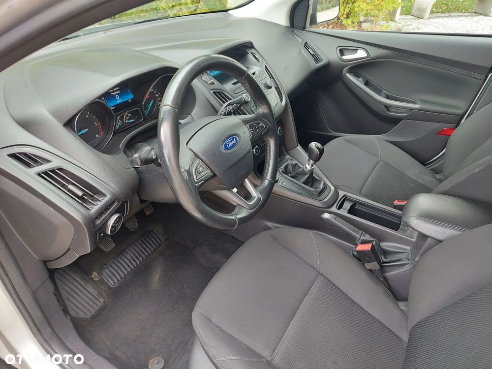 Ford Focus 1.5 TDCi Trend - 27