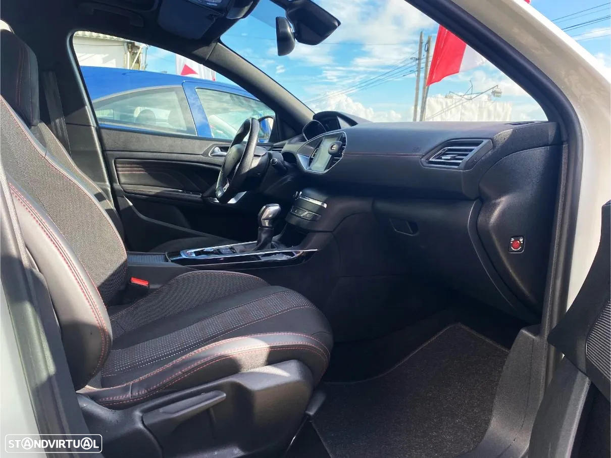 Peugeot 308 2.0 BlueHDi GT Line EAT6 - 18