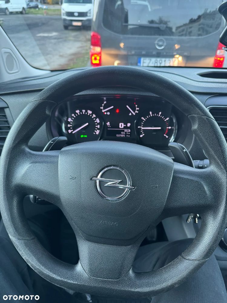 Opel Vivaro - 3