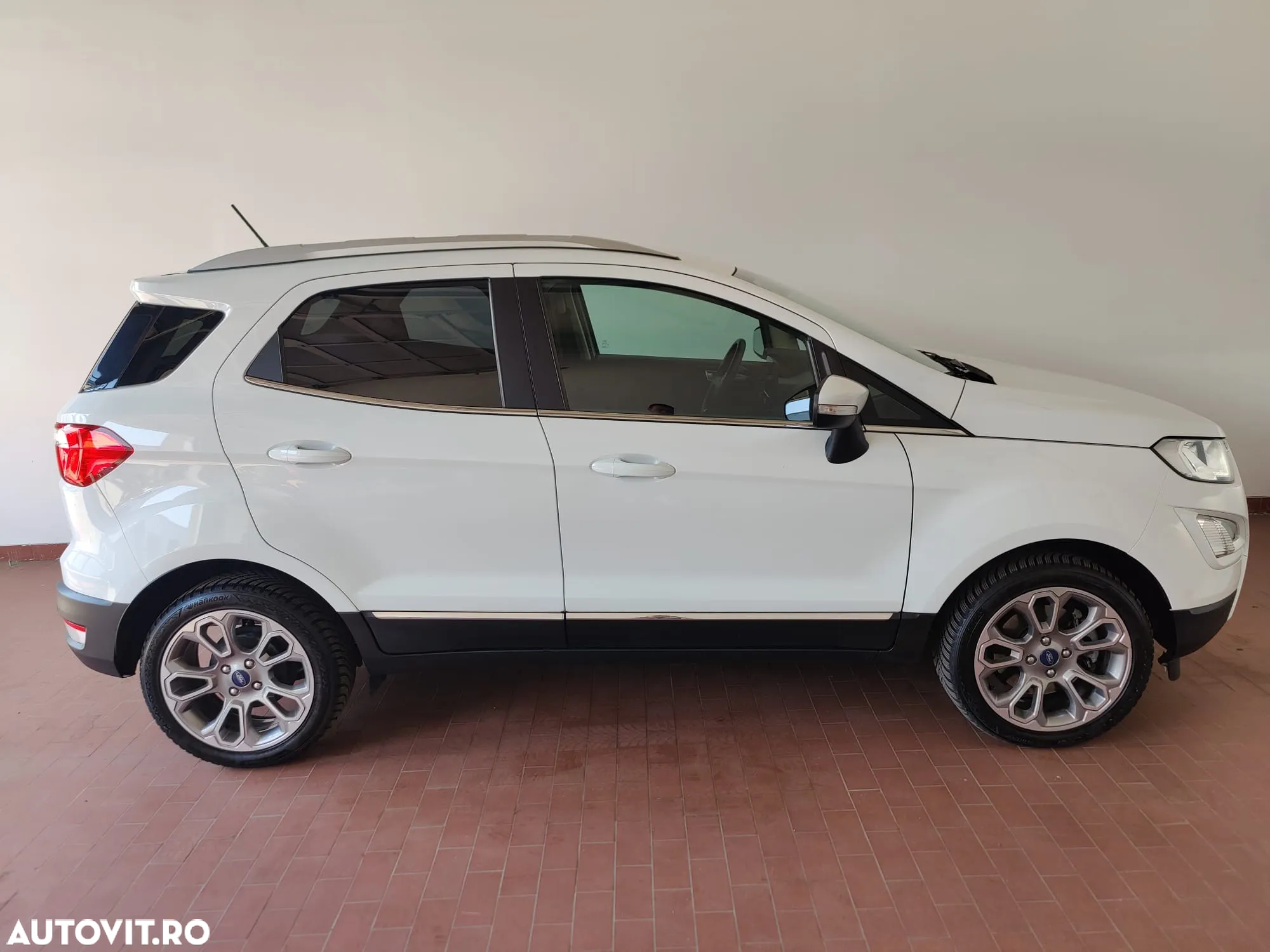 Ford EcoSport 1.0 EcoBoost Titanium - 9