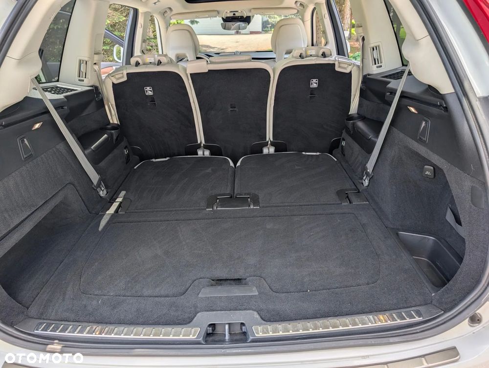 Volvo XC 90 T6 AWD Geartronic Inscription - 24
