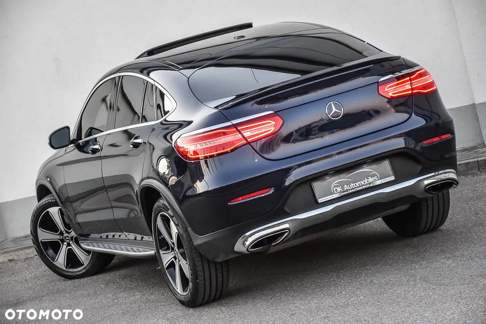 Mercedes-Benz GLC 300 4Matic 9G-TRONIC AMG Line - 8