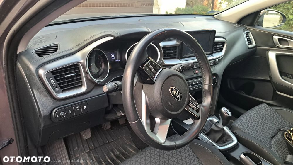 Kia Ceed 1.4 T-GDI M - 4