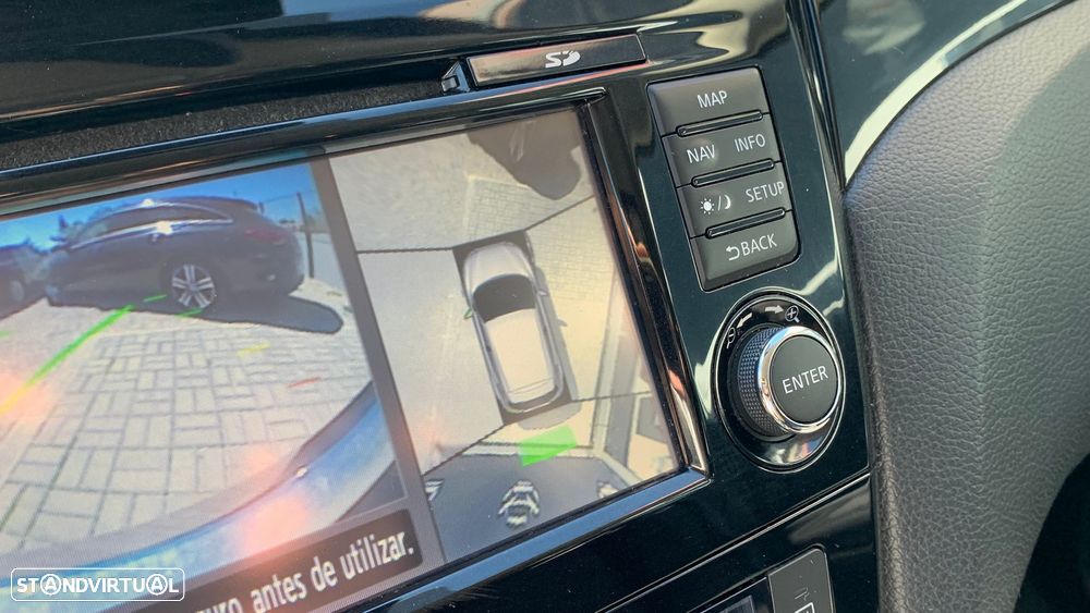 Nissan Qashqai 1.5 dCi N-Connecta - 16