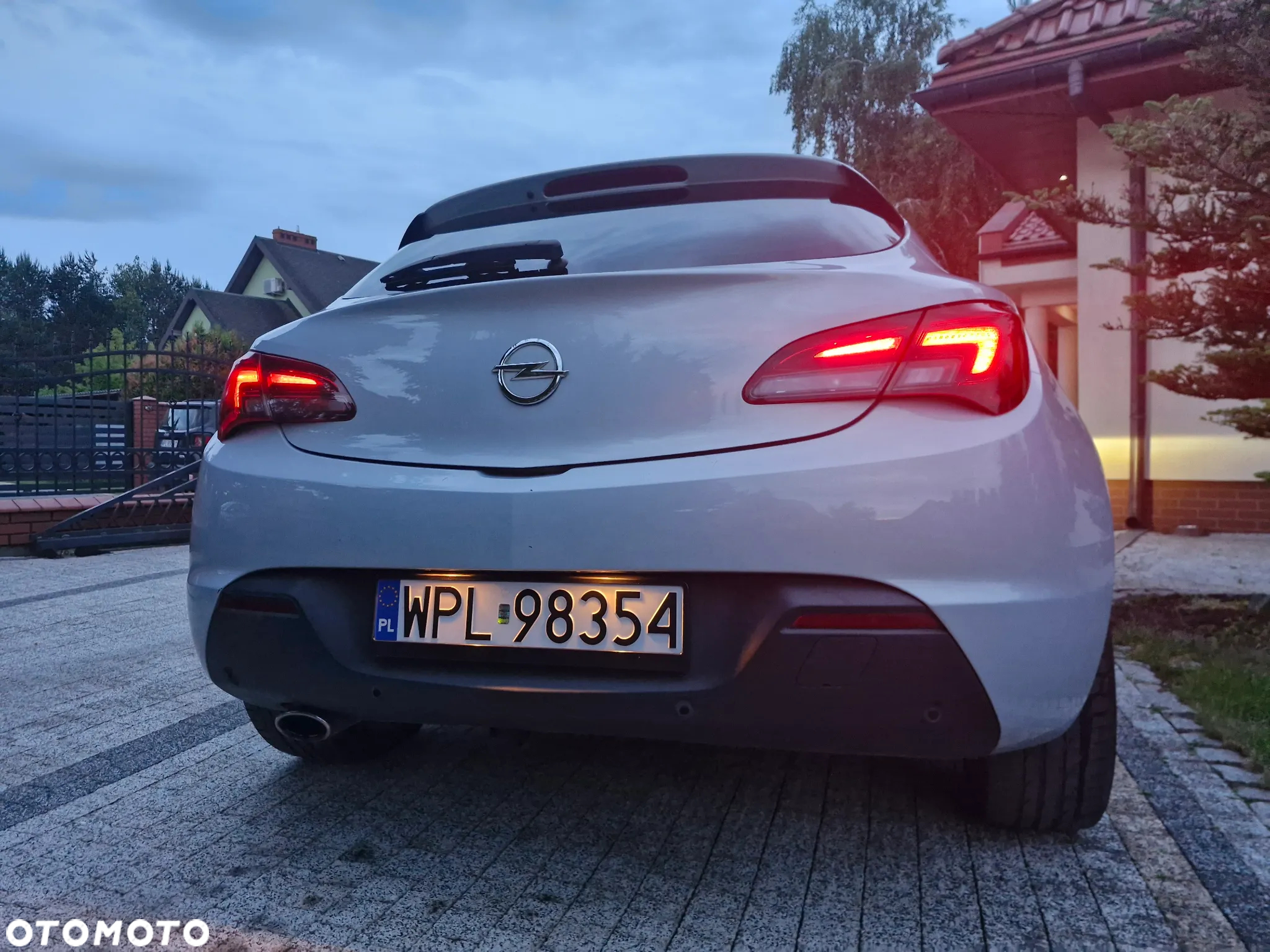 Opel Astra GTC 2.0 CDTI ecoFLEX Start/Stop Active - 6