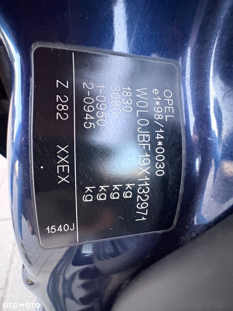 Opel Vectra 1.8 CD - 30