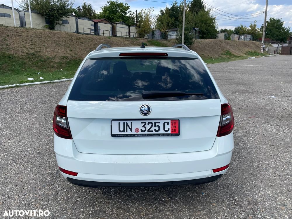 Skoda Octavia 1.6 TDI Drive - 4