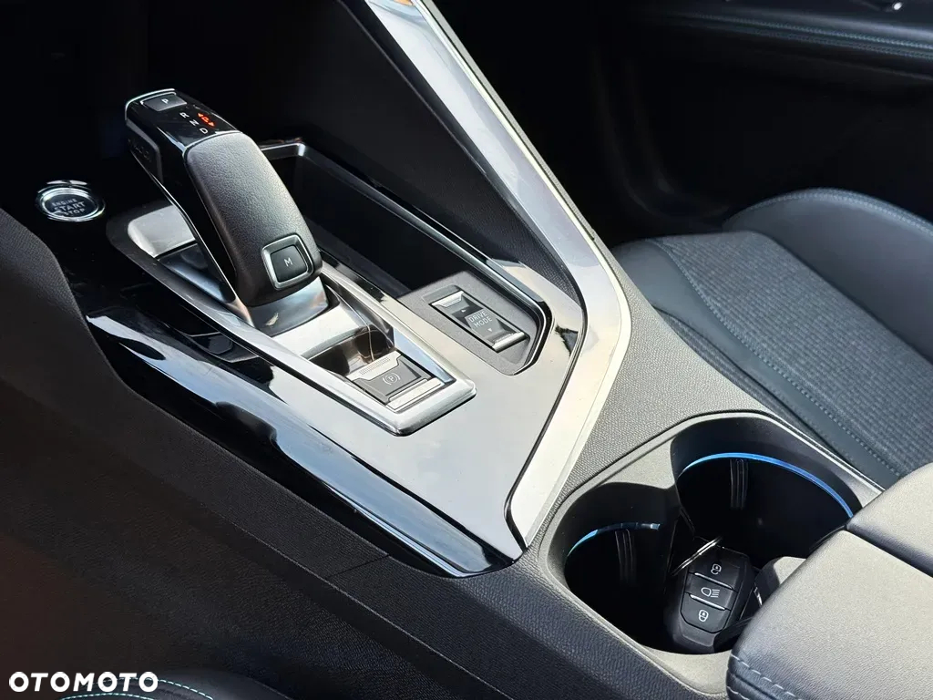 Peugeot 5008 BlueHDI 130 EAT8 Allure Pack - 9