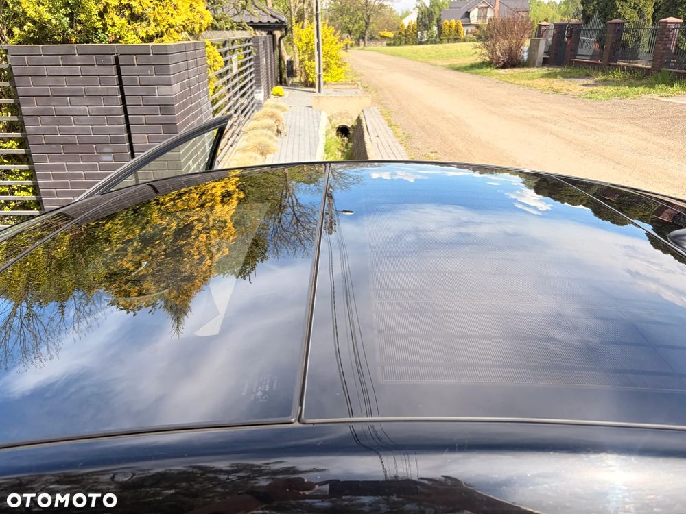 Toyota Prius 1.8 HSD Prestige - 9