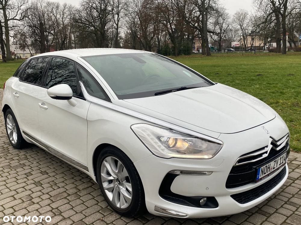 Citroën DS5 THP 155 Chic - 11