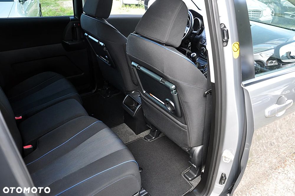 Mazda 5 2.0 MZR-DISI i-stop Sports-Line - 30