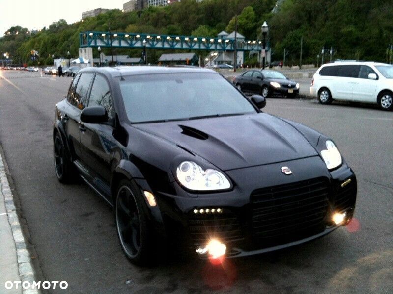 PORSCHE CAYENNE MK1 955 MAGNUM PAKIET BODY KIT - 1