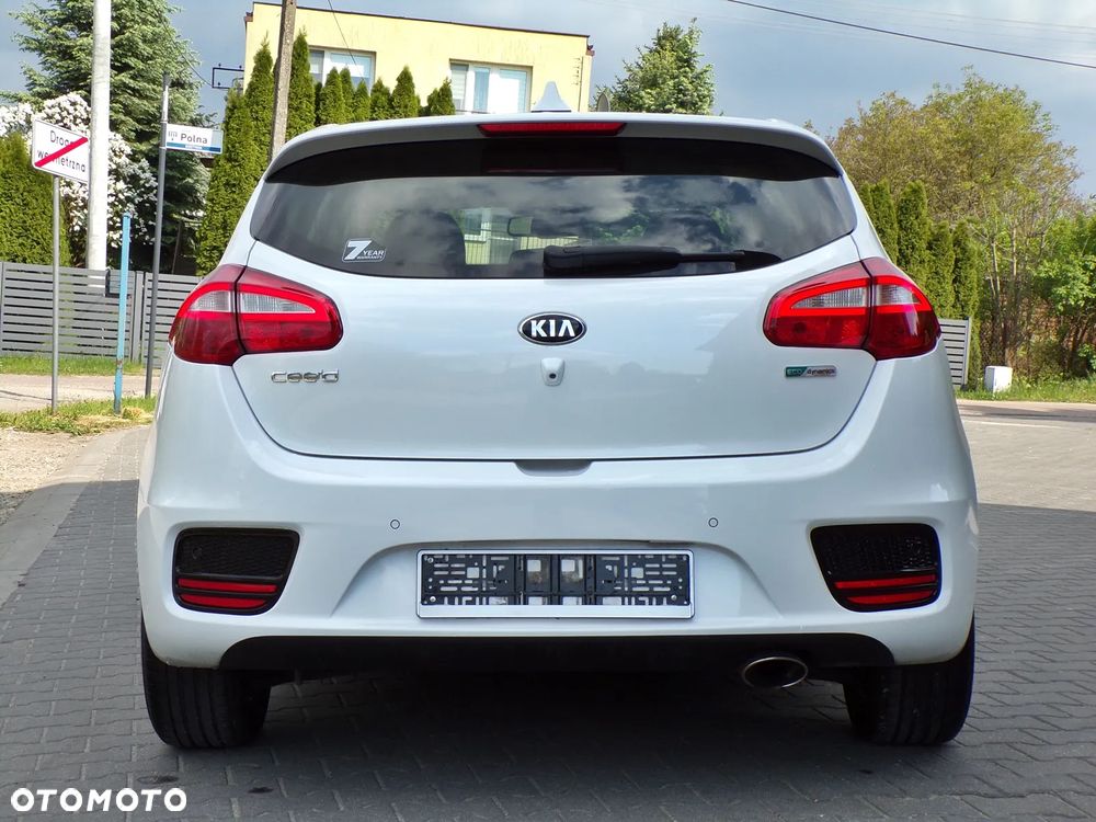 Kia Ceed 1.6 CRDi L - 10
