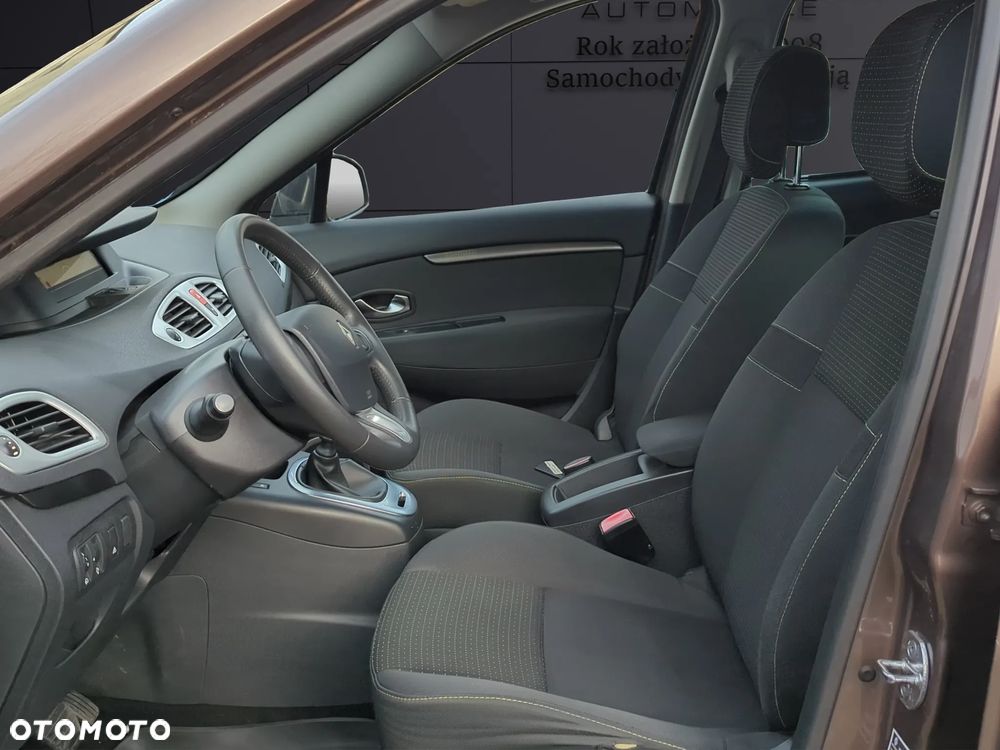 Renault Scenic TCe 130 Dynamique - 14