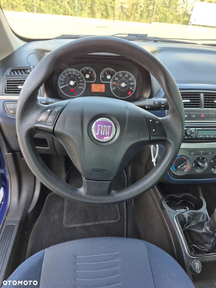Fiat Grande Punto 1.4 8V - 6