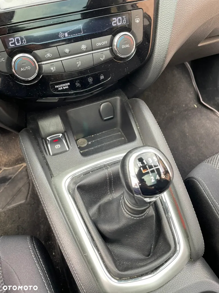 Nissan Qashqai 1.6 dCi DPF Start/Stop acenta - 23