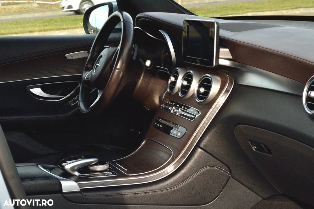Mercedes-Benz GLC - 19
