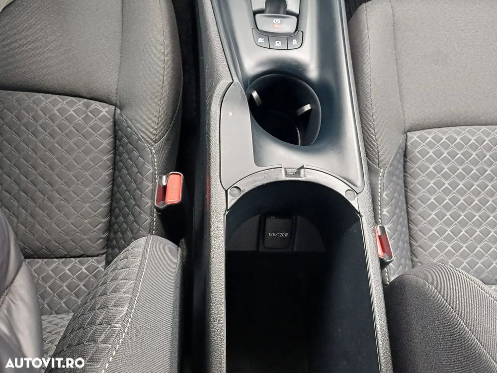 Toyota C-HR 1.8 HSD 122 CP 4x2 CVT C-enter - 23