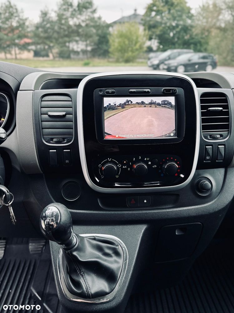 Renault Traffic - 15