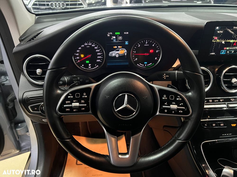 Mercedes-Benz GLC 300 de 4Matic 9G-TRONIC Exclusive - 27