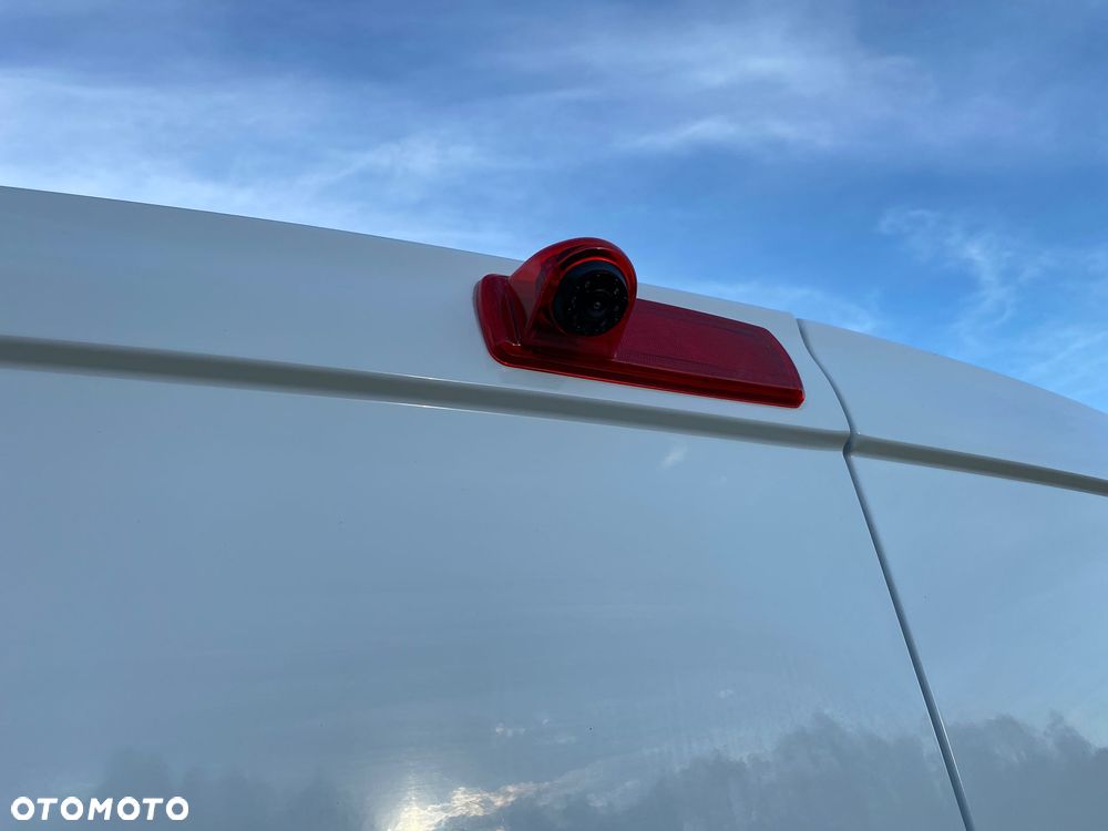 Opel VIVARO - 16