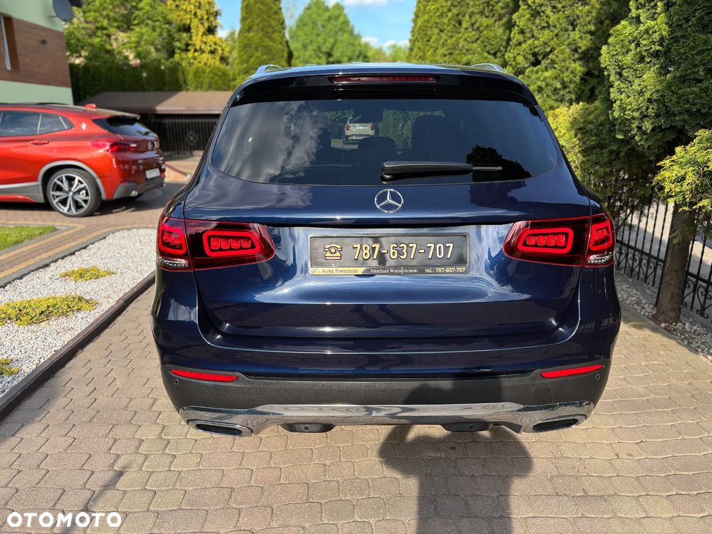 Mercedes-Benz GLC 200 d 4Matic 9G-TRONIC AMG Line - 3