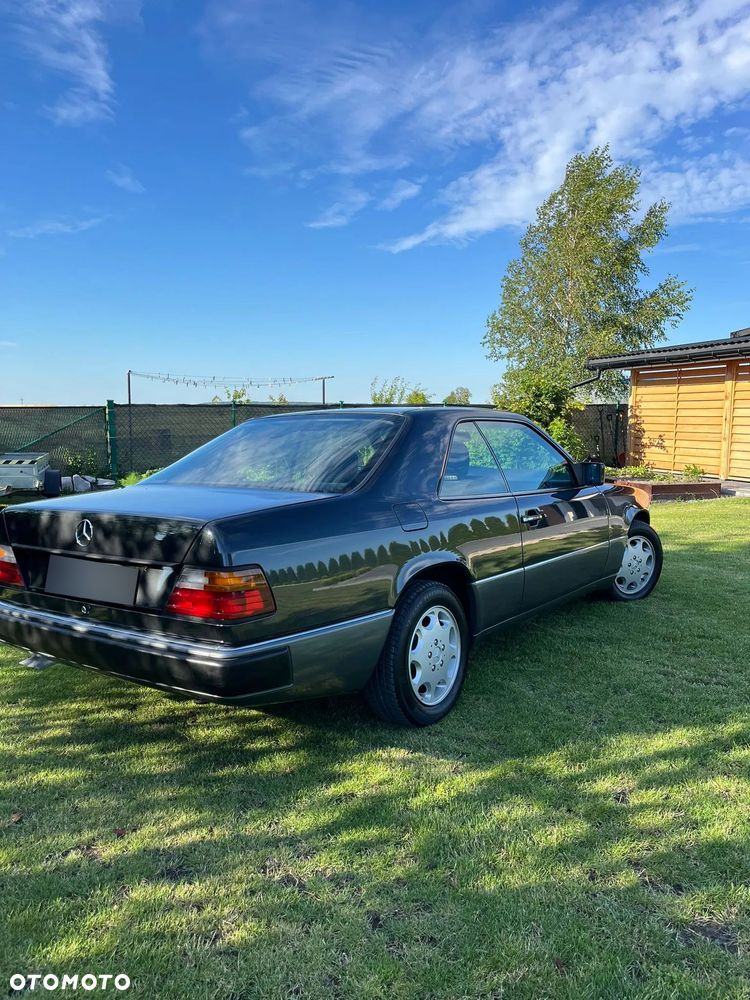 Mercedes-Benz W124 (1984-1993) - 2