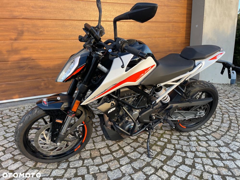 KTM Super Duke - 16