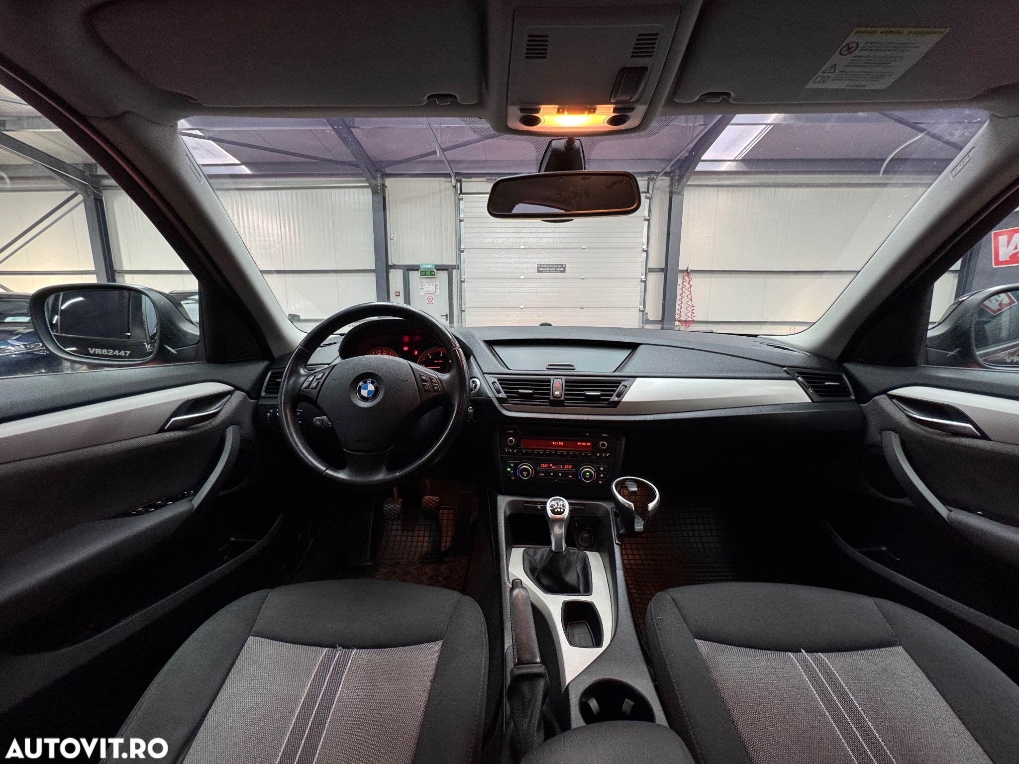 BMW X1 xDrive18d - 11