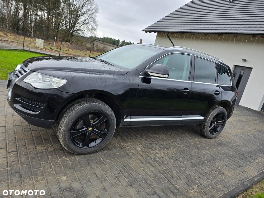 Volkswagen Touareg - 13