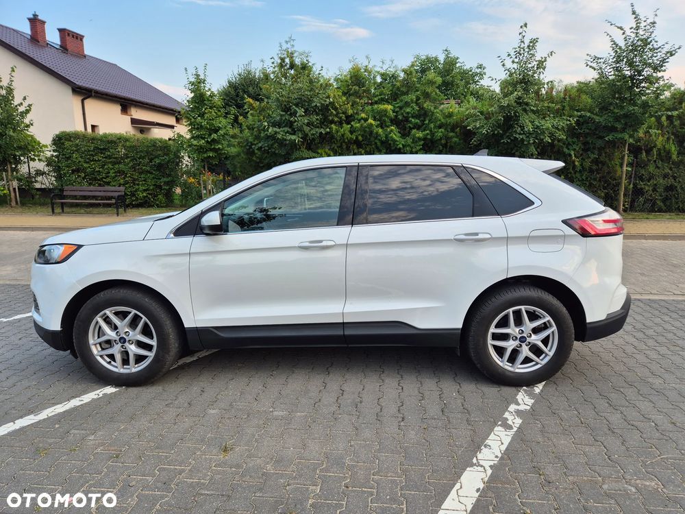 Ford Edge - 5