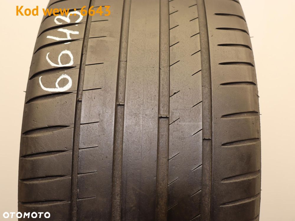 Michelin Pilot Sport 4 - 275/40 R19 - 2