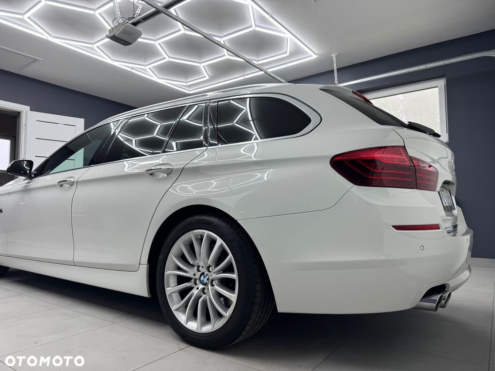 BMW Seria 5 520d Luxury Line - 4