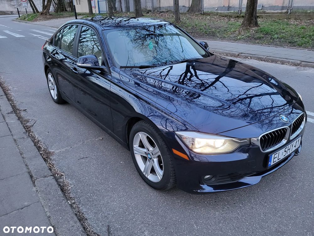 BMW Seria 3 328i xDrive - 7
