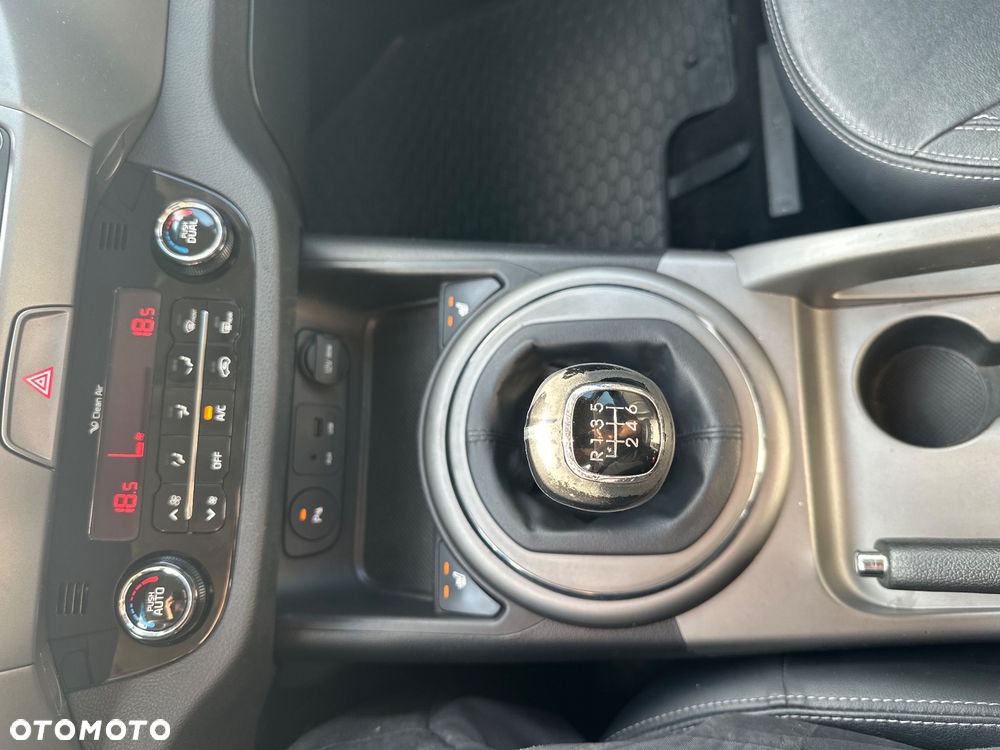 Kia Sportage 1.7 CRDI Business Line 2WD - 21