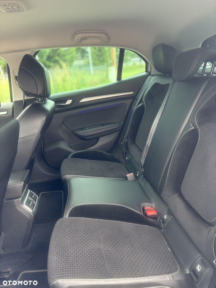 Renault Megane 1.2 Energy TCe Intens - 17