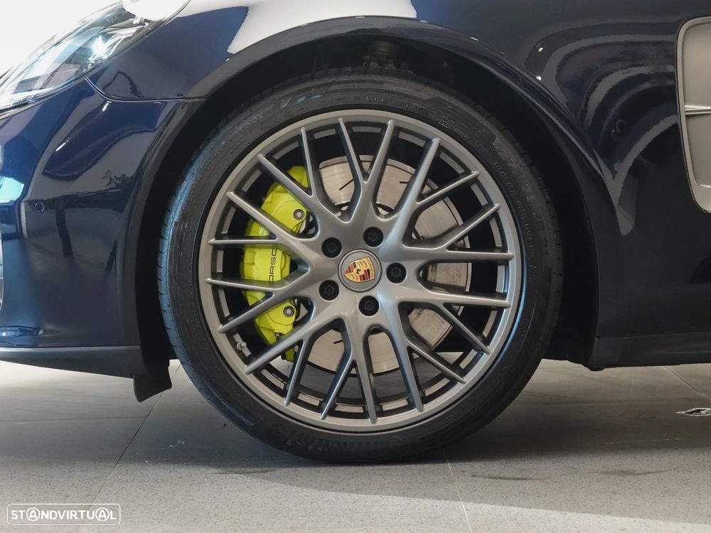 Porsche Panamera Sport Turismo 4 E-Hybrid Platinum Edition - 17