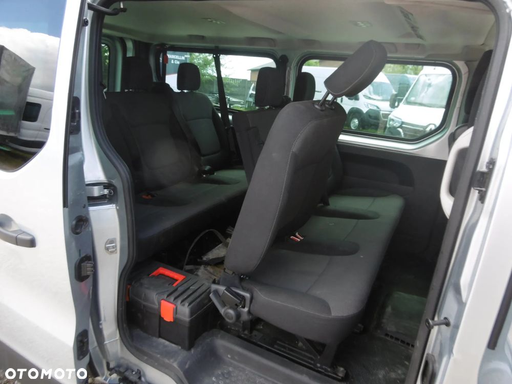 Renault Trafic ver-2-0-dci-escapade - 7
