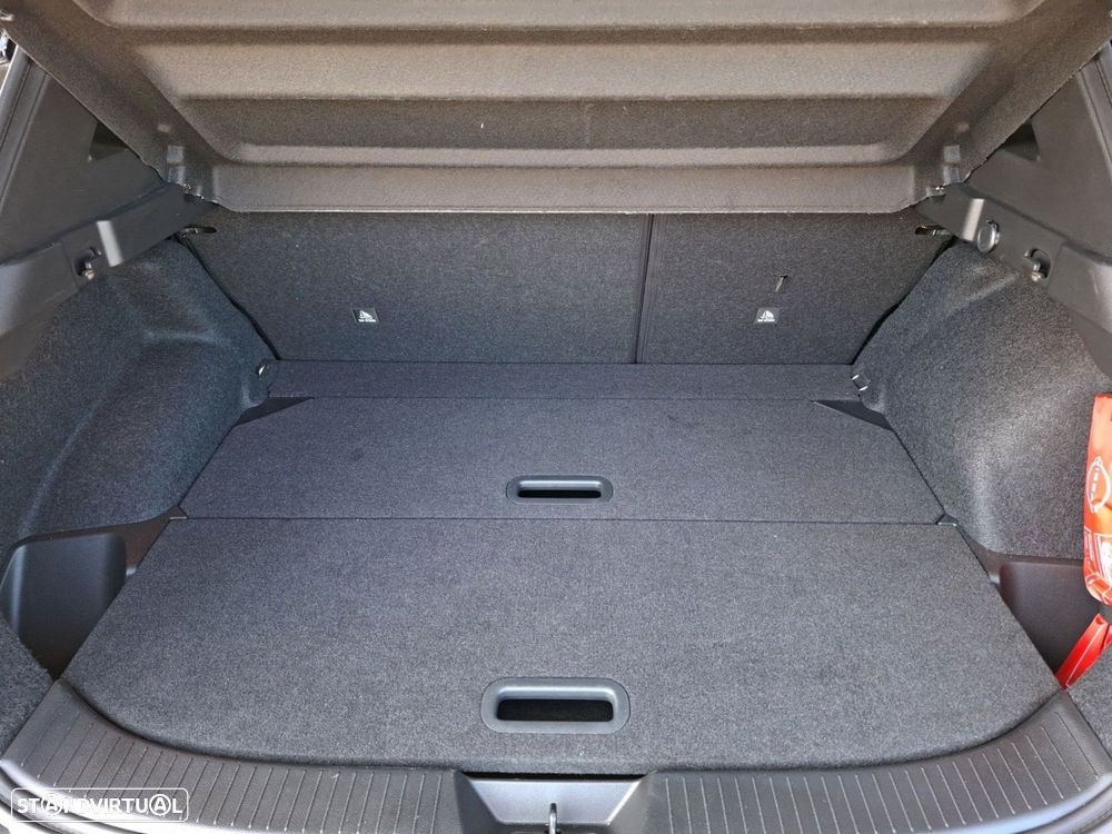Nissan Qashqai 1.3 DIG-T N-Connecta LED+TT Xtronic - 29