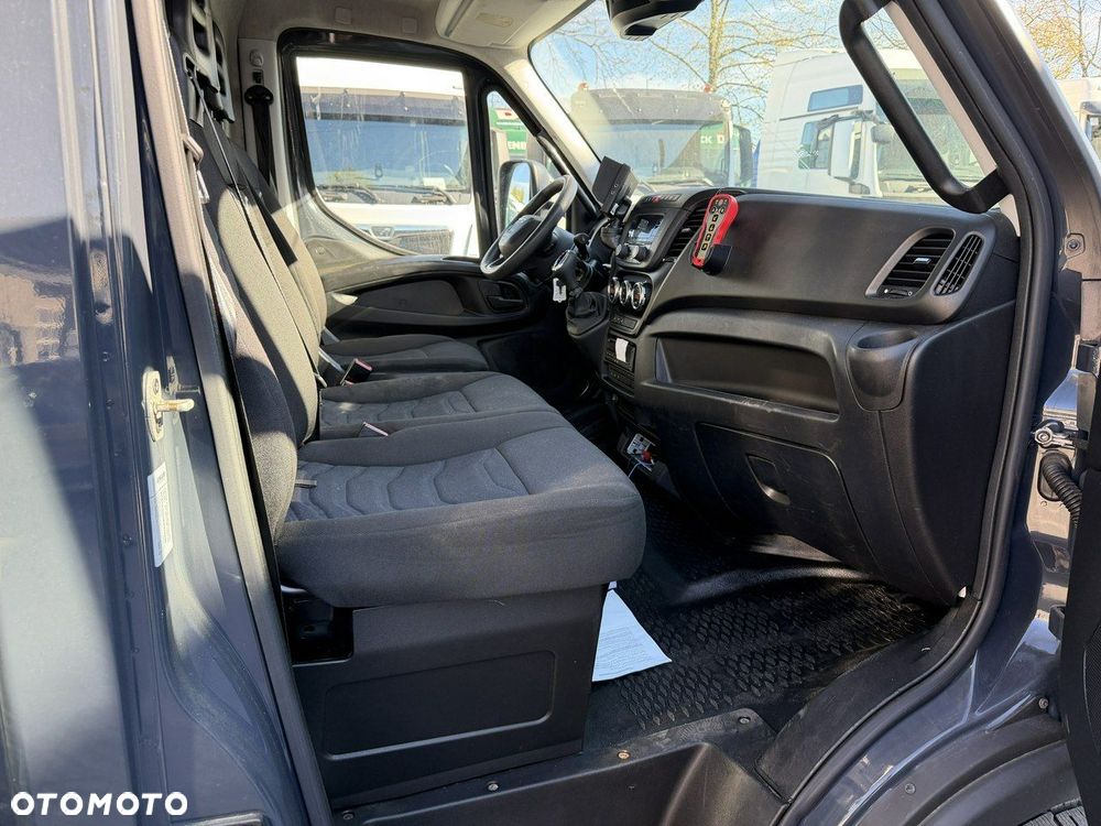 Iveco Daily 70C18 V H - 11
