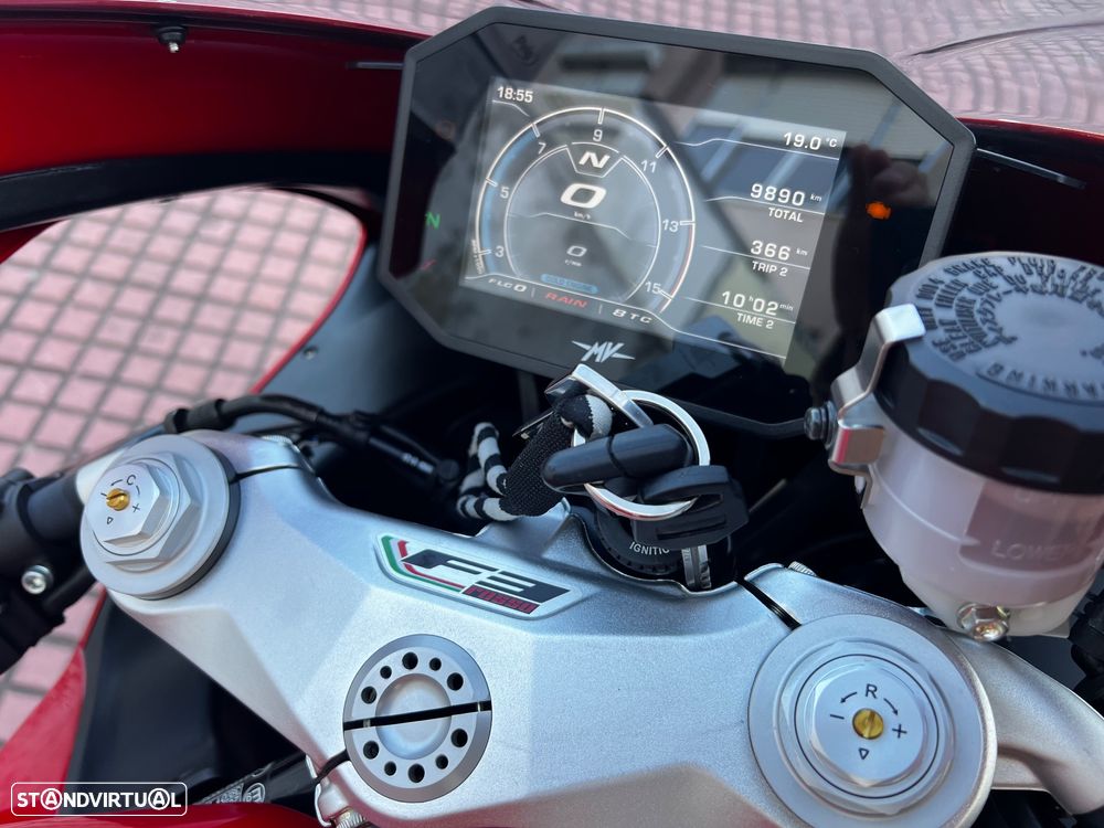 MV Agusta F3 Rosso - 6