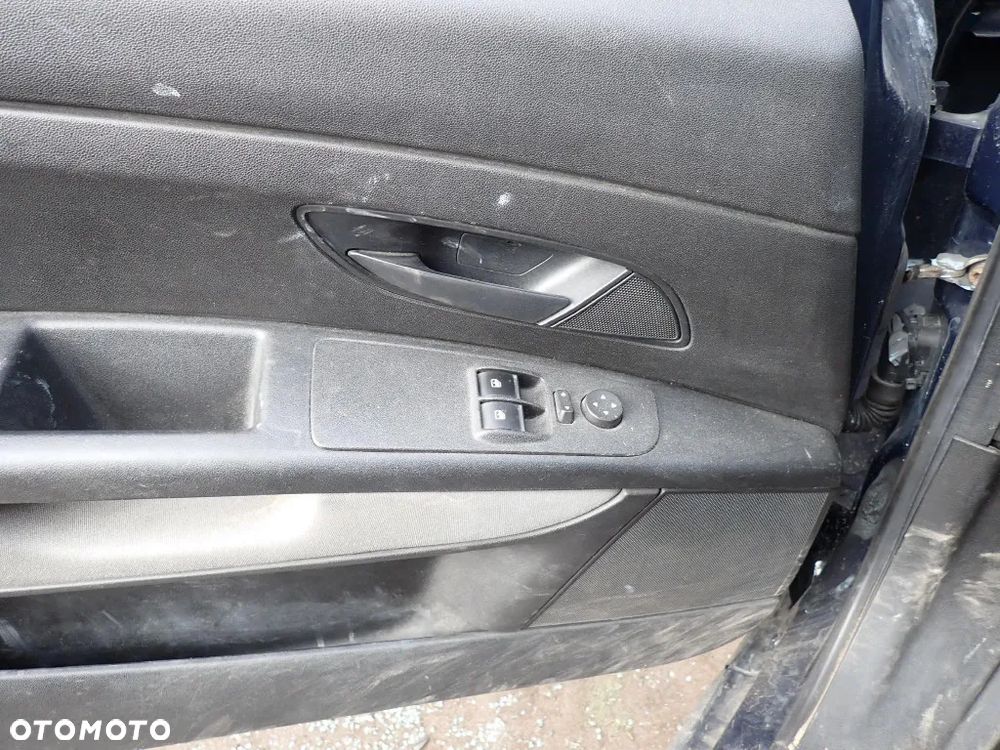 CZĘSCI - Fiat Grande Punto 1,3JTD 75KM 199A2000 HB 3D 5B LAKIER 475/A 2006r. INDEX - 9423 - 14